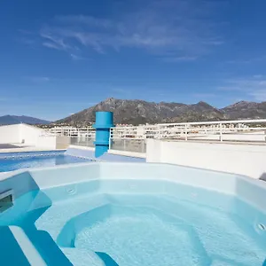 Two Bedrooms Avenida Del Mar Marbella