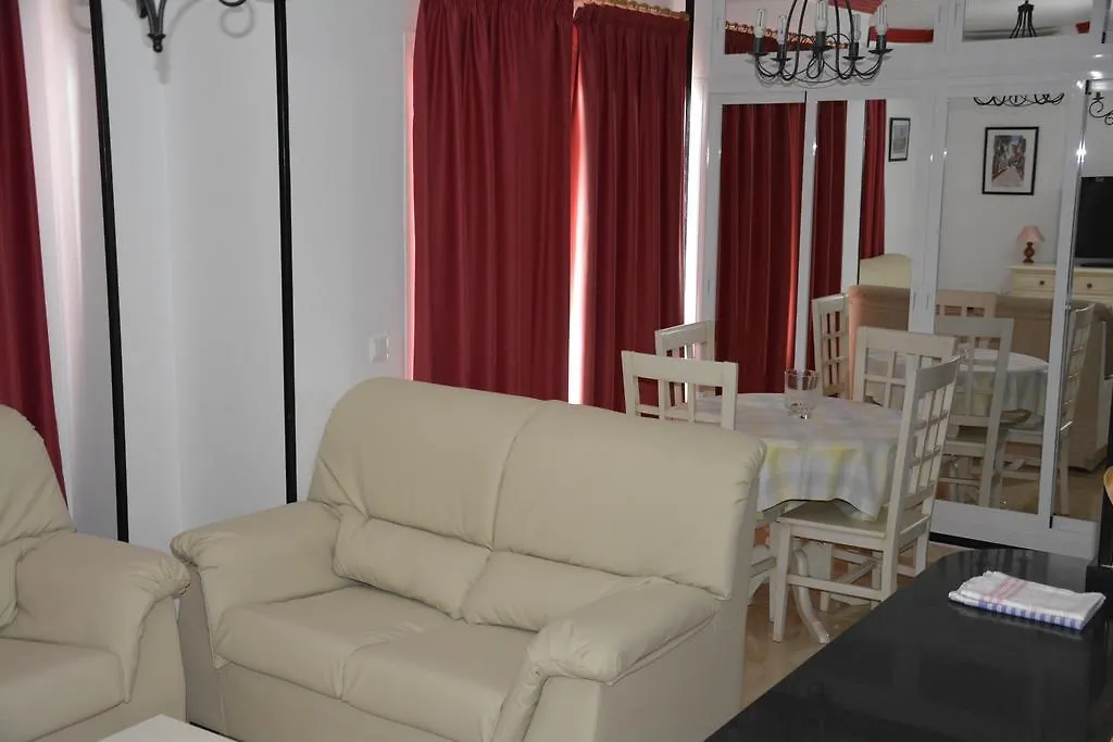 Apartamentos Mediterraneo Marbella Apartment