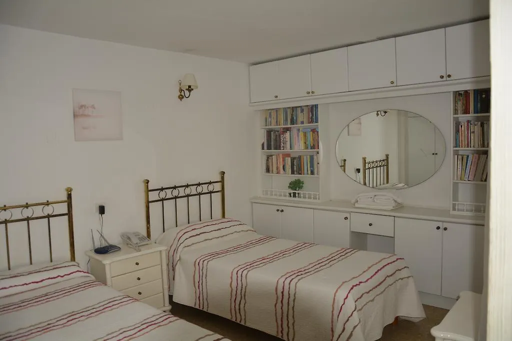 Apartamentos Mediterraneo Marbella Apartment